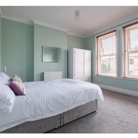 Beautiful Garden Flat In Bournemouth - First Floor Apartment ภายนอก รูปภาพ