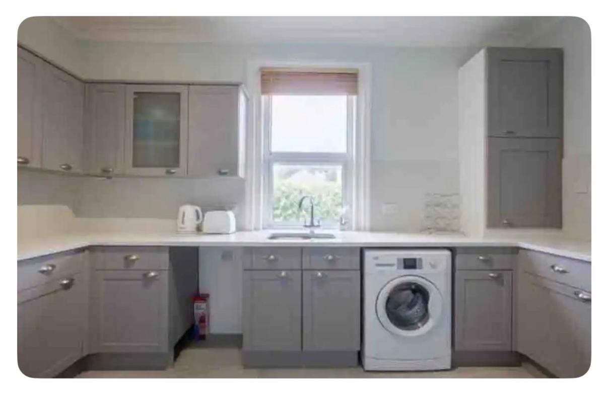 Beautiful Garden Flat In Bournemouth - First Floor Apartment ภายนอก รูปภาพ